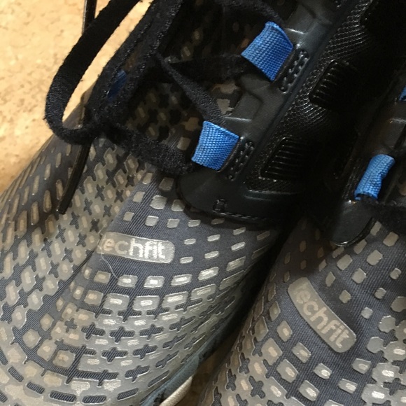 Adidas shoes - Picture 2 of 5